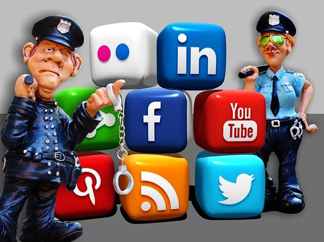 SOCIAL MEDIA POLICE